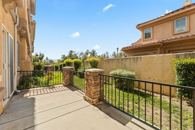 Building Photo - 1460 Patricia Ave