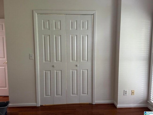 Building Photo - 2512 Christie Cir