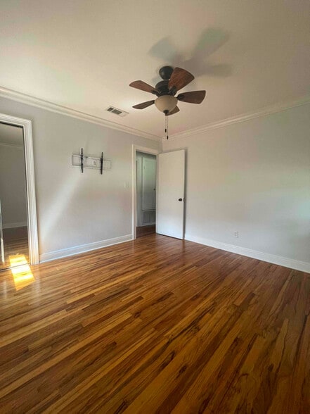 Building Photo - 3708 Whispering Pines Dr