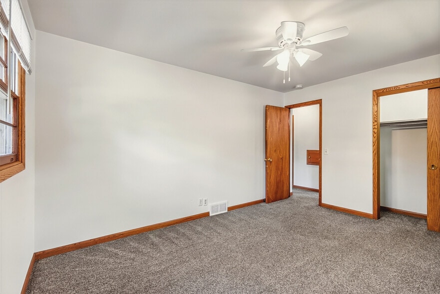 Building Photo - 4805 Camden Rd