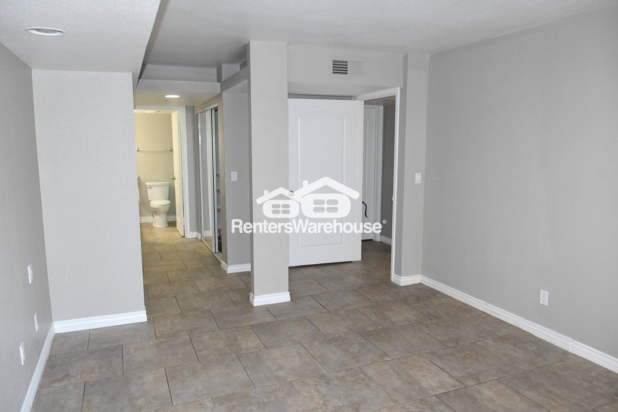 Building Photo - 3420 W Danbury Dr