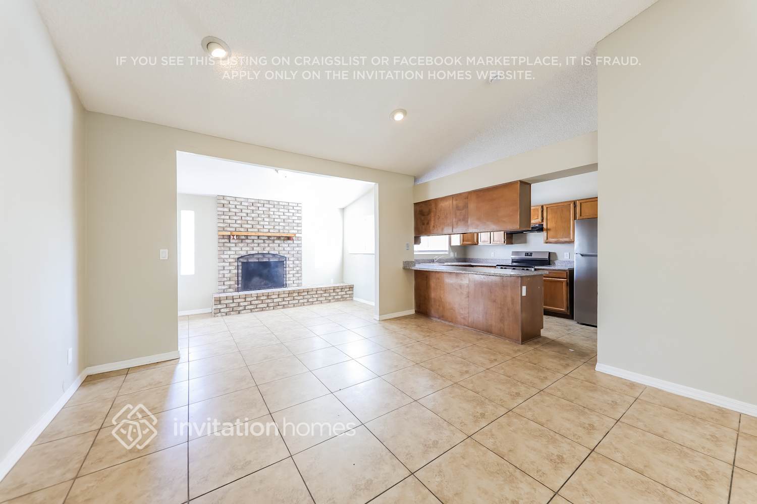Building Photo - 4554 W Morrow Dr