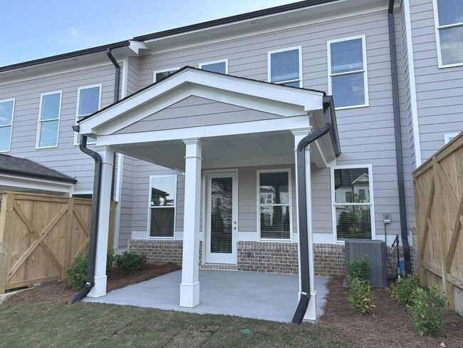 Building Photo - 5105 Riden Wy