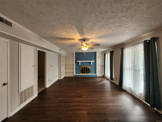 Building Photo - 3706 Jasmine Hill Rd