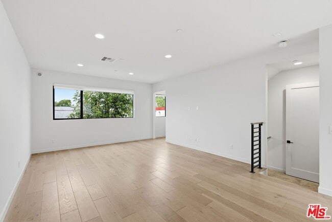 Building Photo - 1605 Arla Way