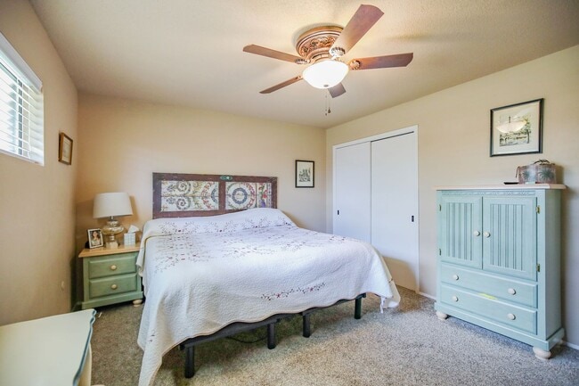 Building Photo - Three Bedroom Home with Plush Backyard