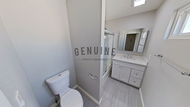 Building Photo - 10062 Los Coyotes Ct
