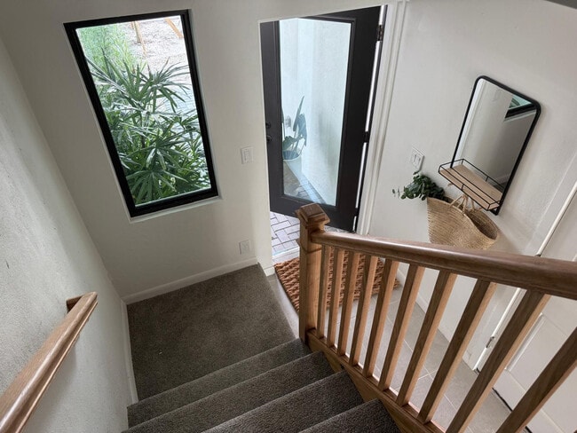 Building Photo - 2526 Pierce St