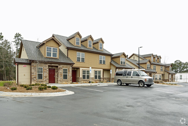 Primary Photo - Pickett Square Townhomes