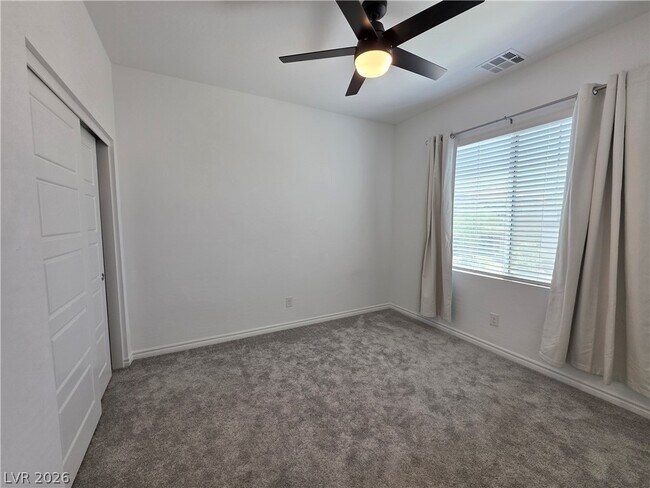 Building Photo - 2990 Overlook Brk St