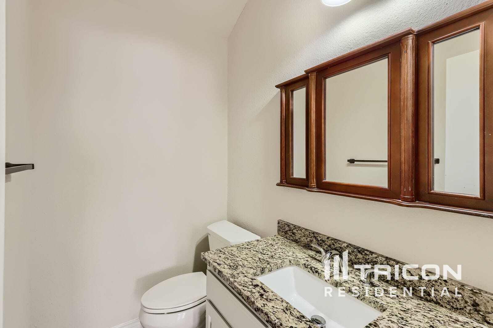 Building Photo - 3811 Clover Hill Ln