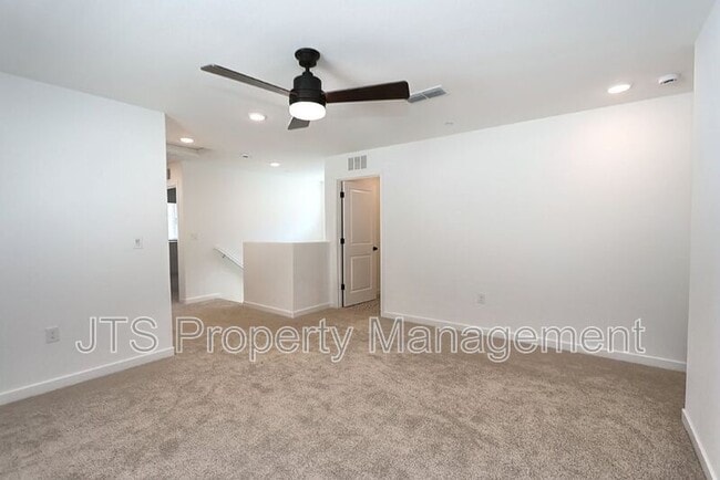 Building Photo - 4266 Aura Way