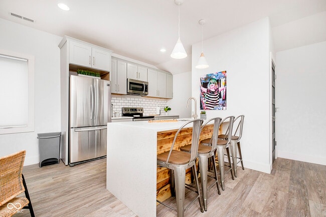 Building Photo - 1309 Jefferson Ave