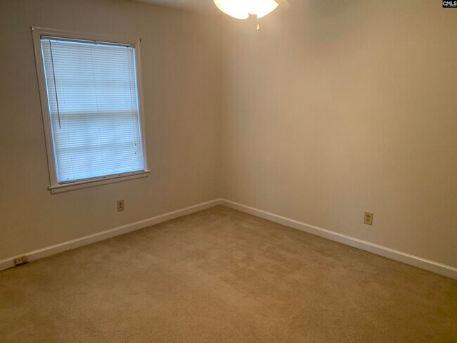 Building Photo - 2403 Duncan St