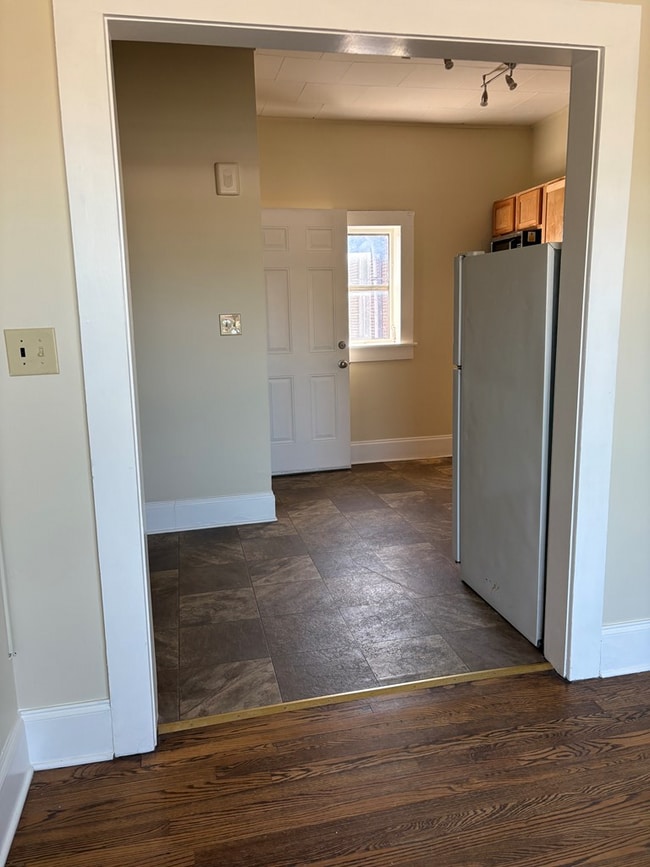 Building Photo - 117 Whitetop Rd