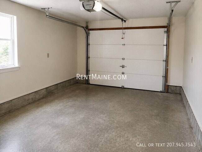 Building Photo - 307 Garland St