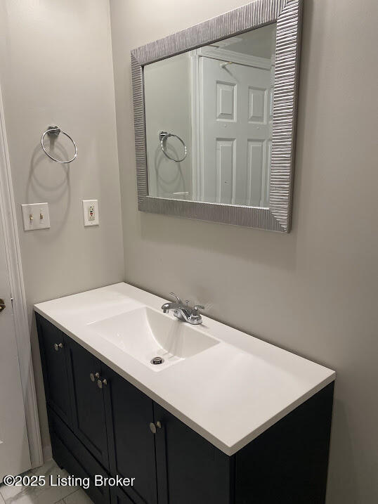 Building Photo - 3010 Arjay Ln