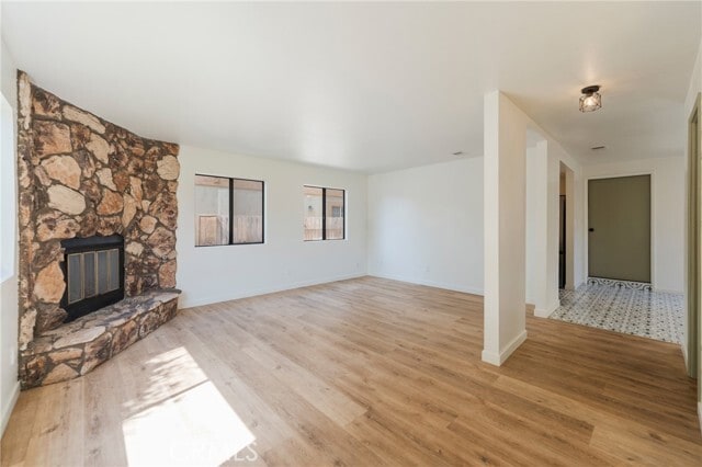 Building Photo - 18324 Mansel Ave