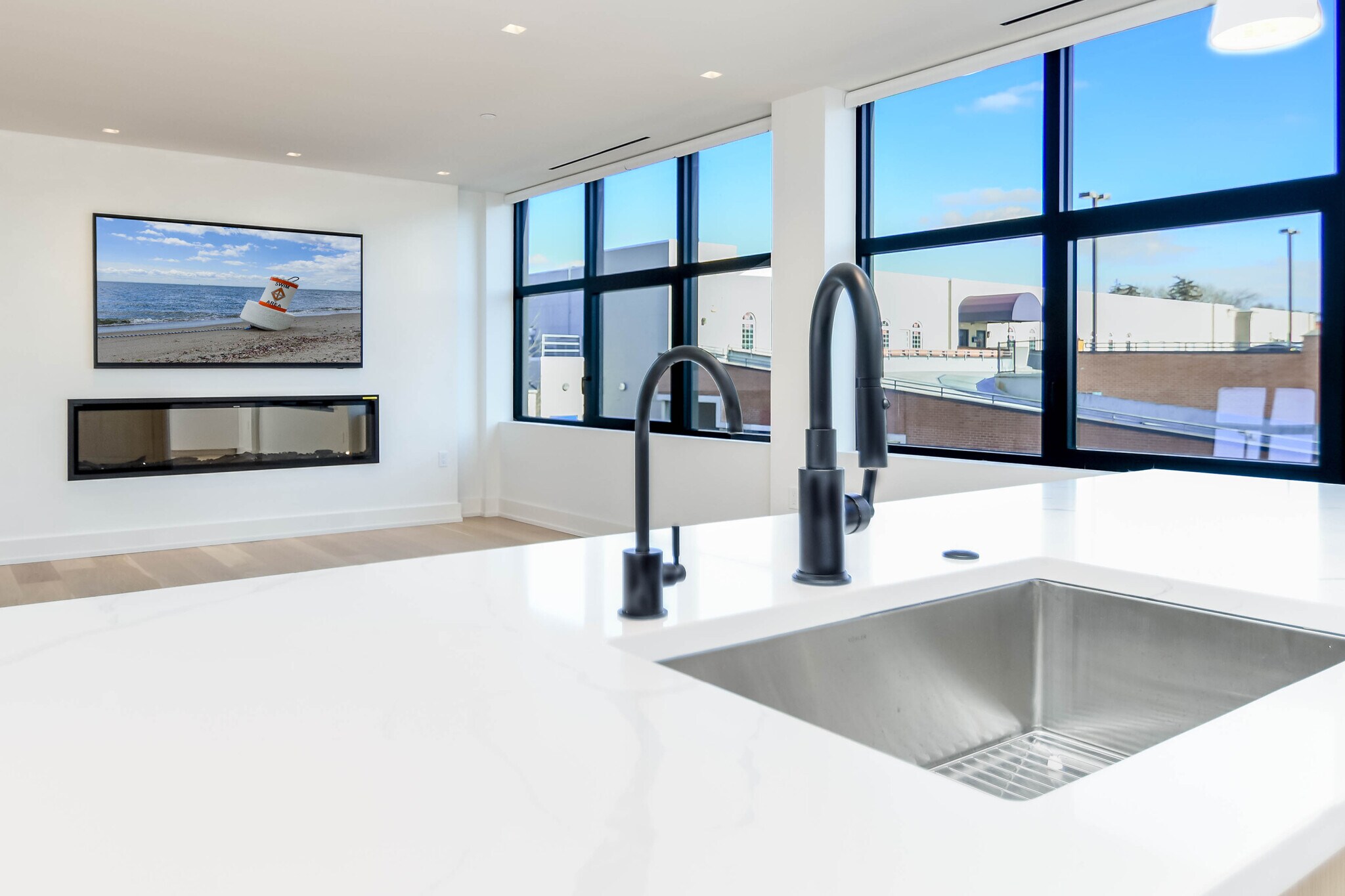 Building Photo - 116 Sherman St