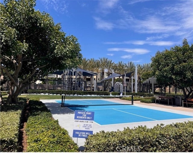 Building Photo - 2240 Nolita