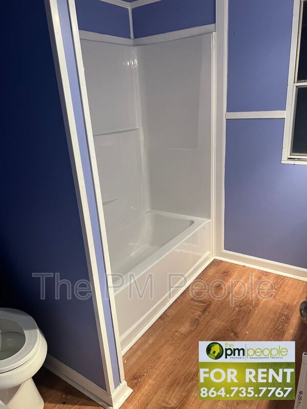 Building Photo - 745 State Rd S-39-204