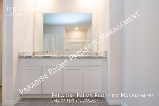 Building Photo - 3513 Hilltop Cir