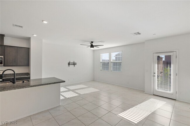 Building Photo - 6227 Runestone St