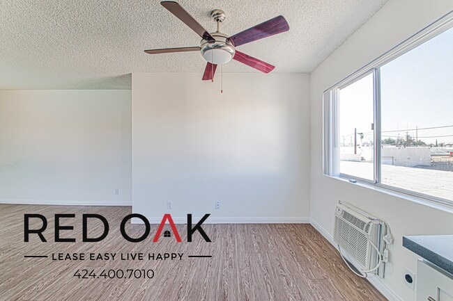 Building Photo - 8123 Langdon Ave