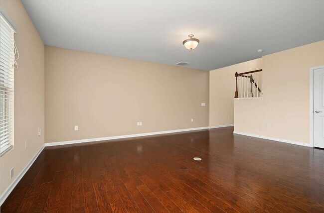Building Photo - 3-Bed Townhome in Brier Creek