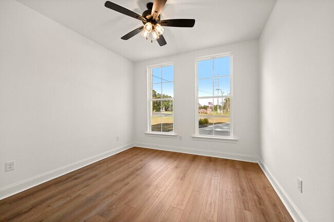 Building Photo - 11802 Morgan Meadow Ave