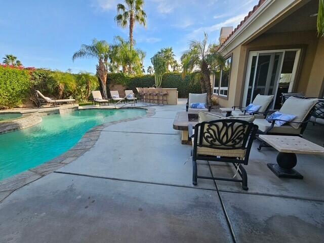 Building Photo - 52320 Silver Star Trail