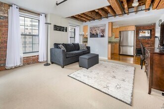 Building Photo - 99-105 Broad Street Unit 6G