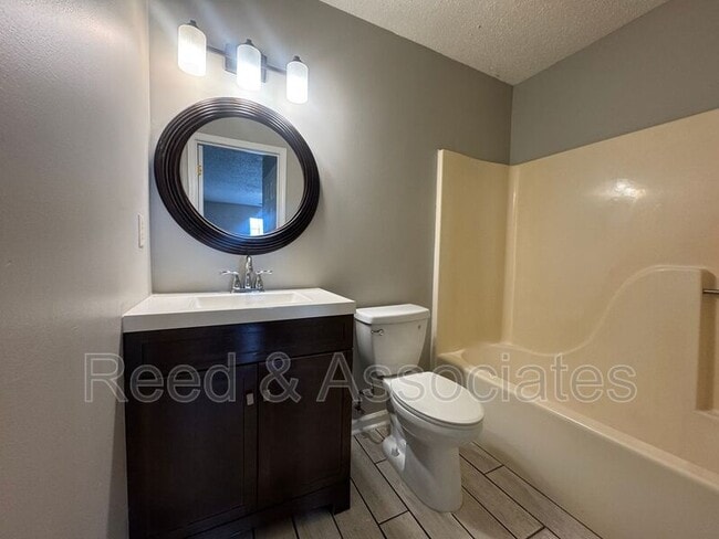 Building Photo - 5840 Hickory Shadow Ln