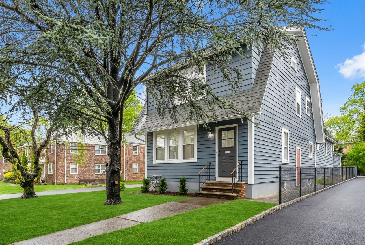 Building Photo - 315 Park Ave