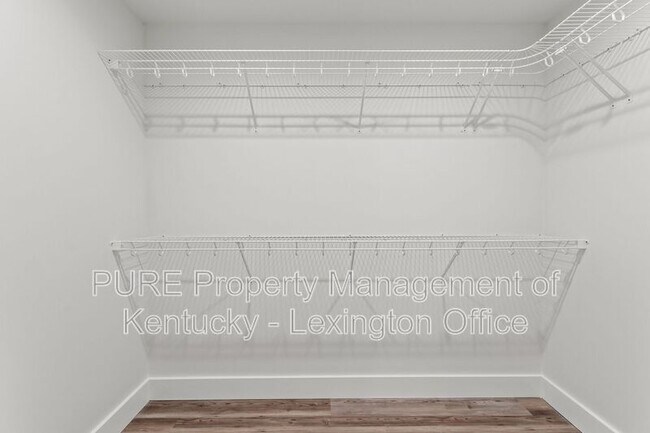 Building Photo - 340 Winding Branch Dr