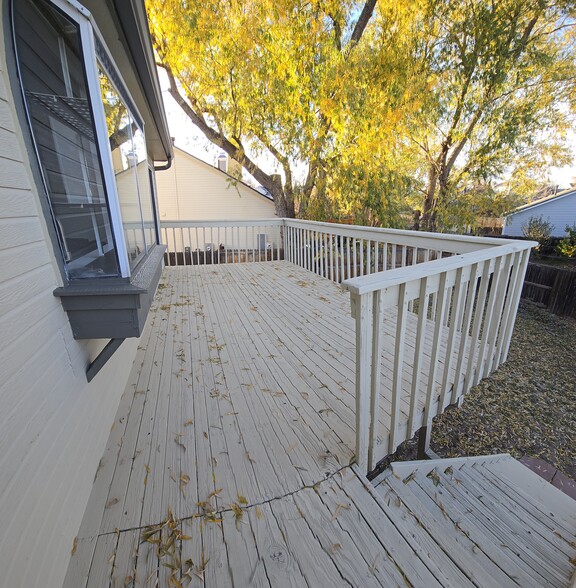 Building Photo - 17163 E Tufts Ave