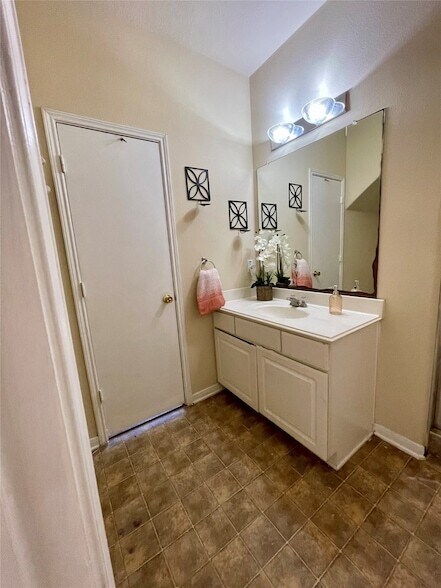 Building Photo - 17838 June Forest Dr