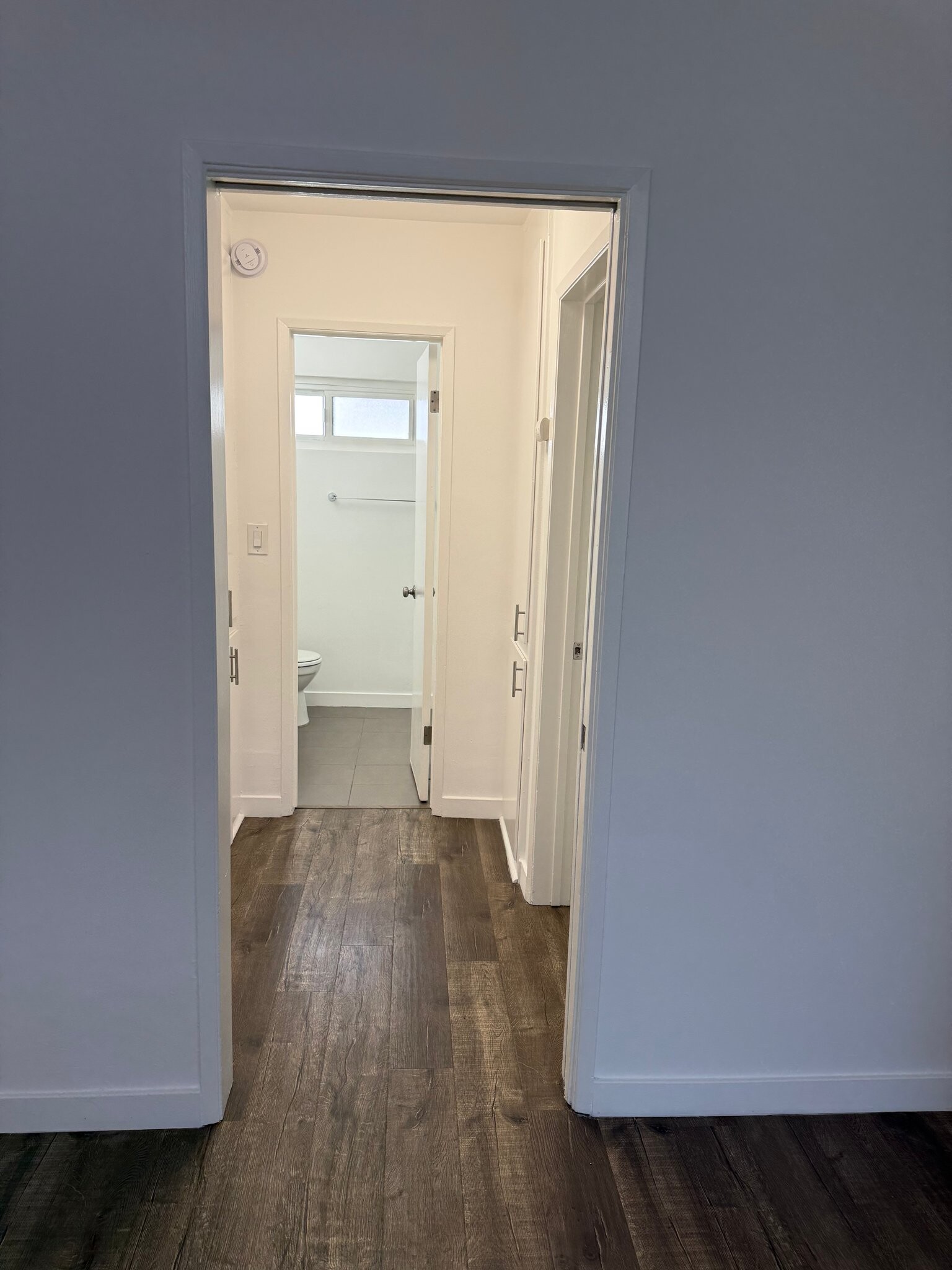 Building Photo - 310 S Sherbourne Dr