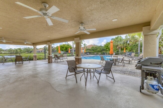 Building Photo - 2228 Terracina Dr