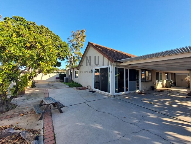 Building Photo - 3Bd 2Ba Home in Mesa Verde