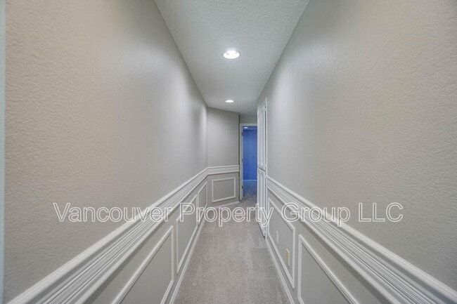 Building Photo - 2821 SE 138th Loop