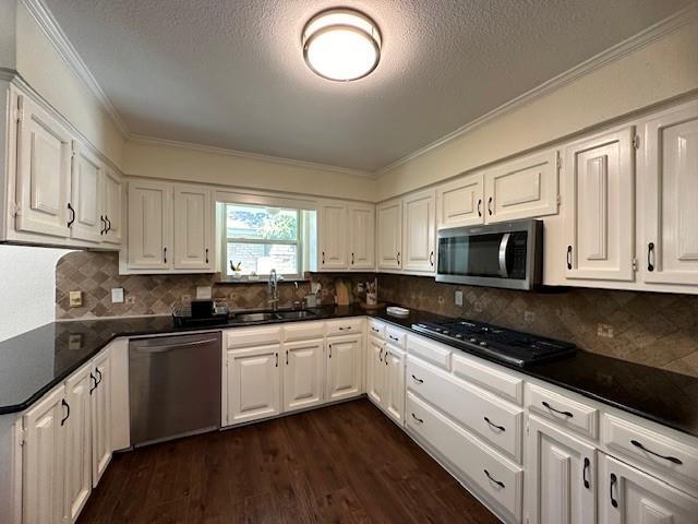 Building Photo - 2649 Mariposa Cir