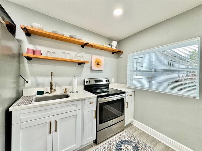 Building Photo - 1803 E Frierson Ave