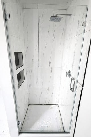 Building Photo - 3340 W Evergreen Ave