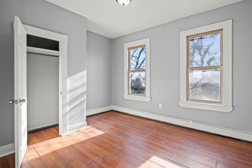 Building Photo - 61 Brenner St