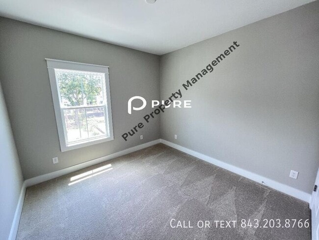 Building Photo - 2225 Cultura Cir