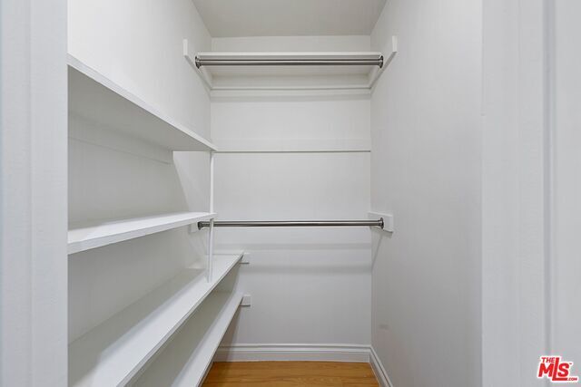 Building Photo - 11945 Darlington Ave