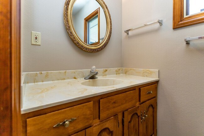 Building Photo - Ranch Style Home Located inside Kissing Camels!