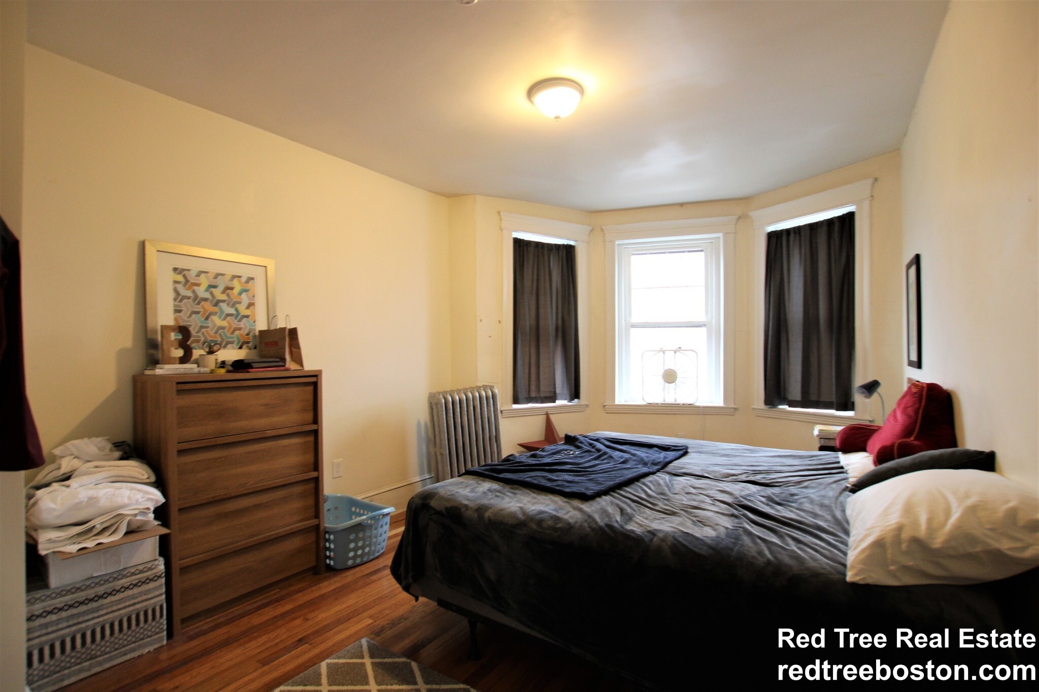 Building Photo - 1868 Commonwealth Ave