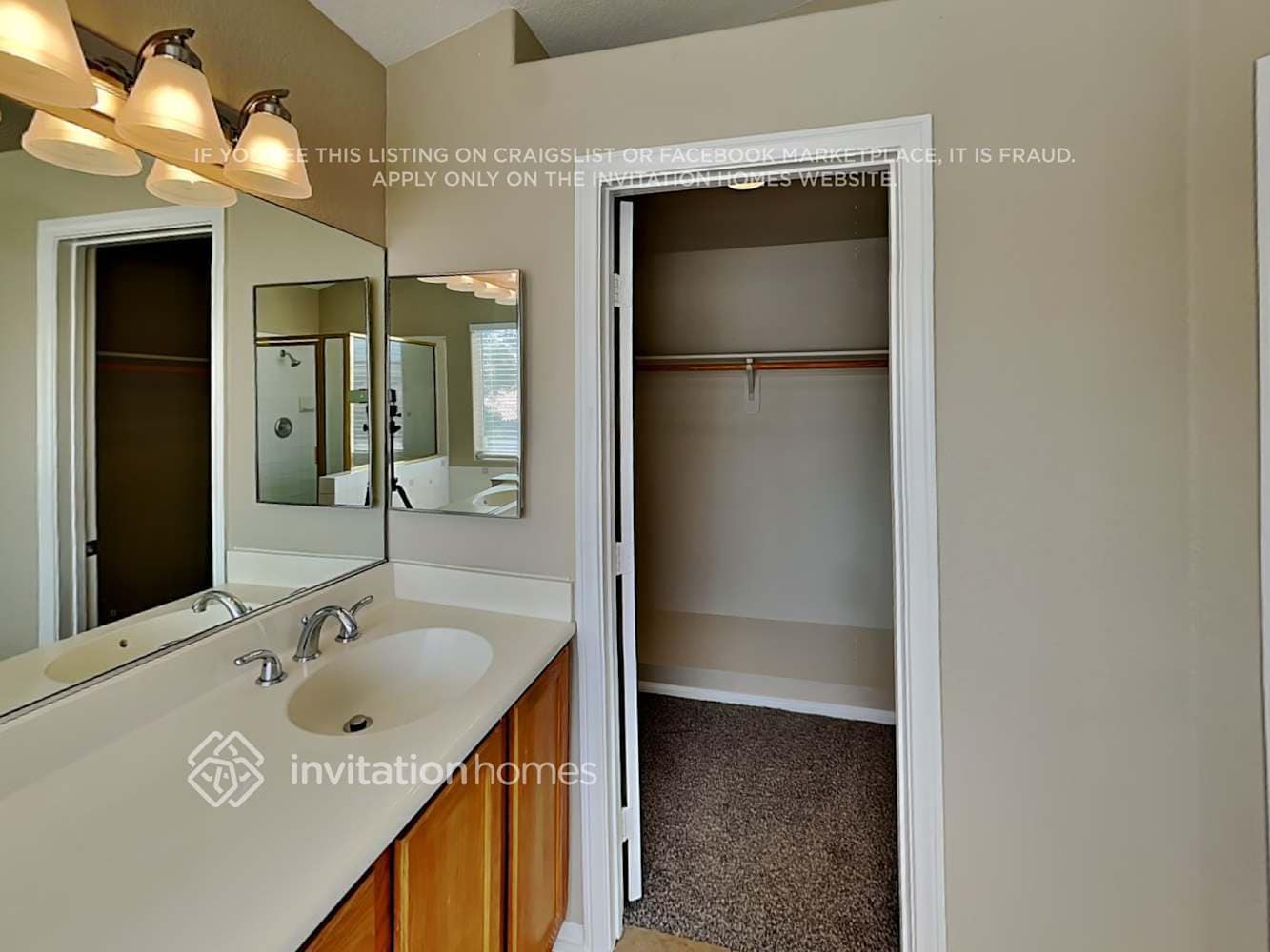 Building Photo - 3925 Laurel Brook Dr